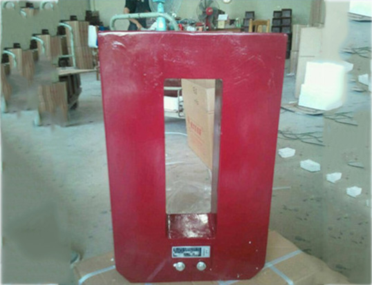 互感器如何將電流和電壓進行變換的？